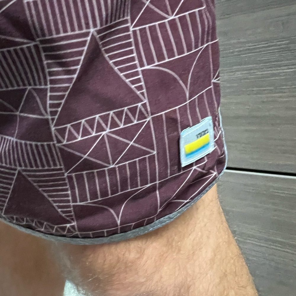 Vuori Men's Athletic Shorts in Burgundy and White - Picture 3 of 4